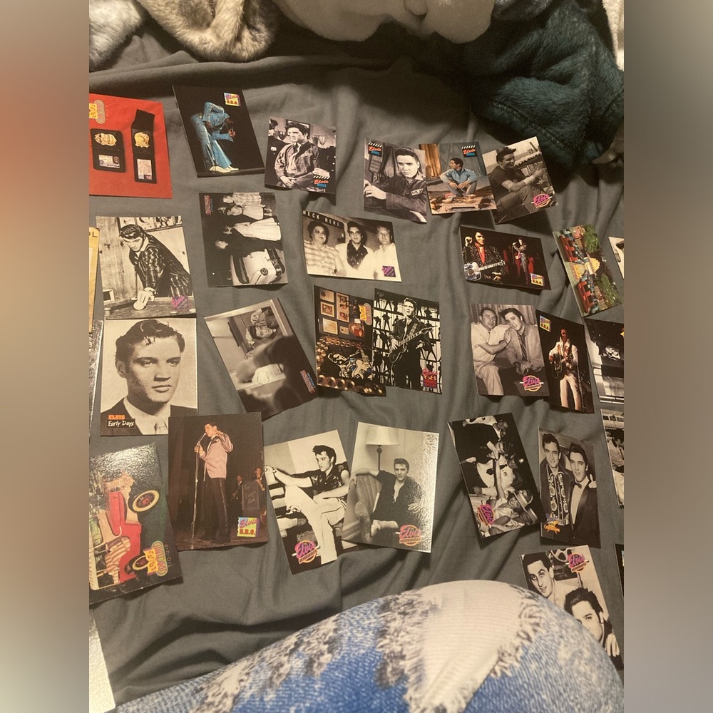Elvis cards lot
